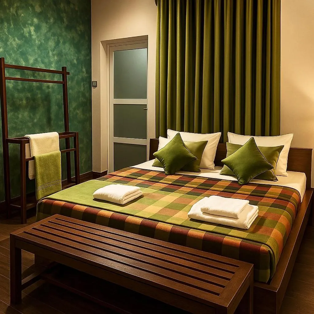 Stone Gate Apartment Katugastota Homestay